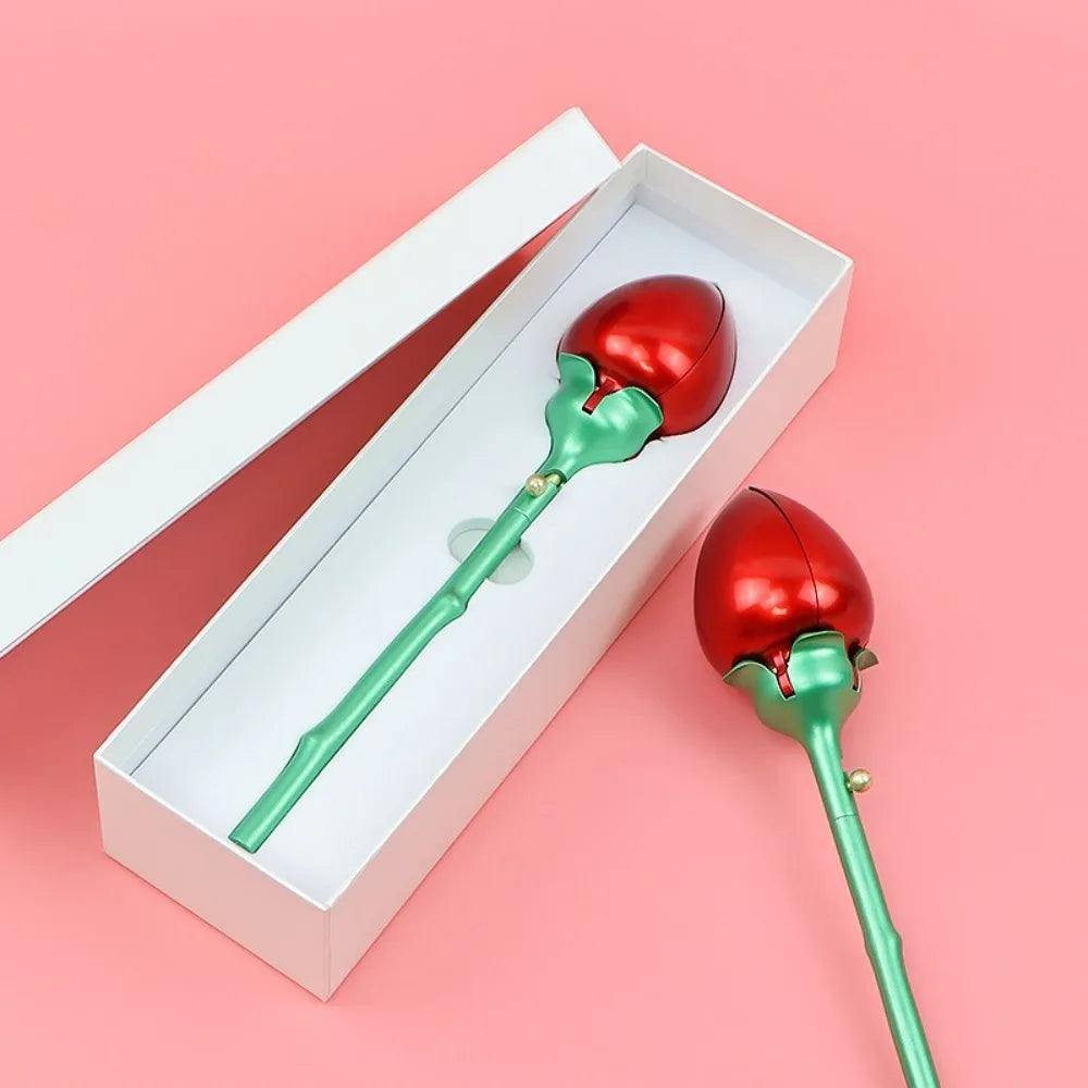 Automatic jewelry gift box showing rose opening mechanism | ARLOW