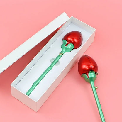 Automatic jewelry gift box showing rose opening mechanism | ARLOW